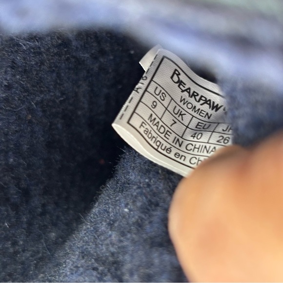 BearPaw Women's Dark Gray Winter Boots - Picture 9 of 10